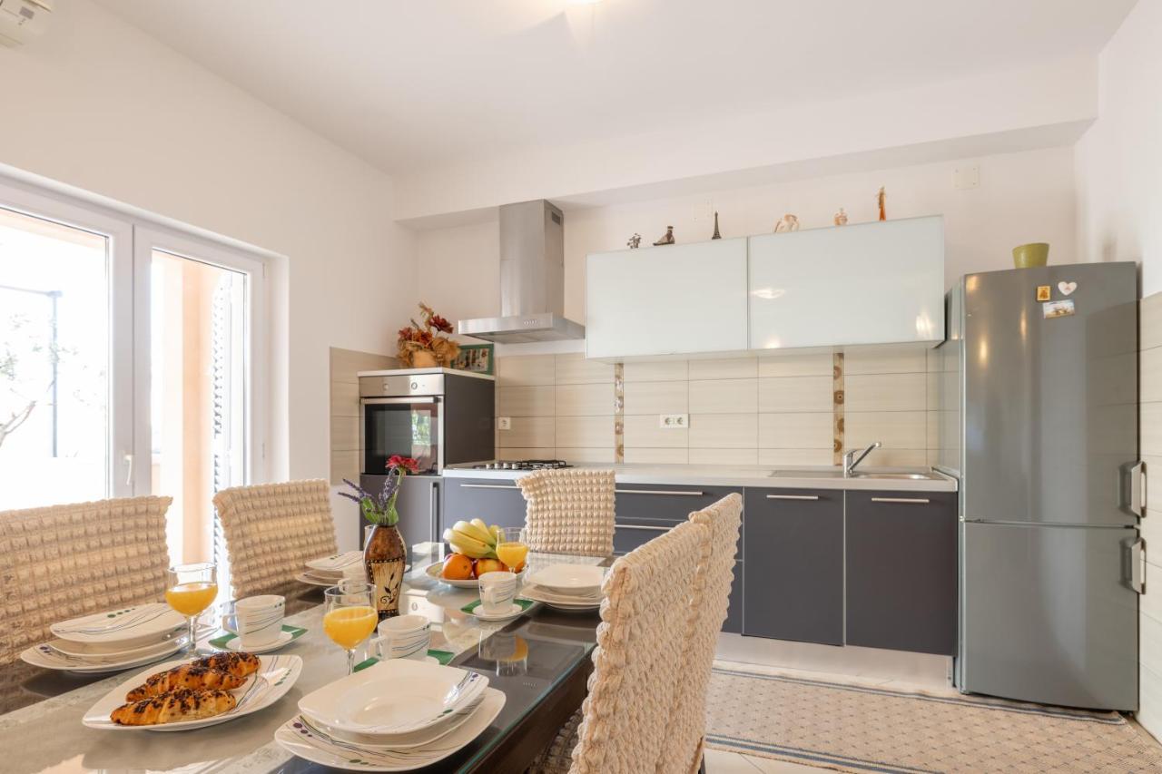 Apartment For 5 มาคาร์สกา ภายนอก รูปภาพ
